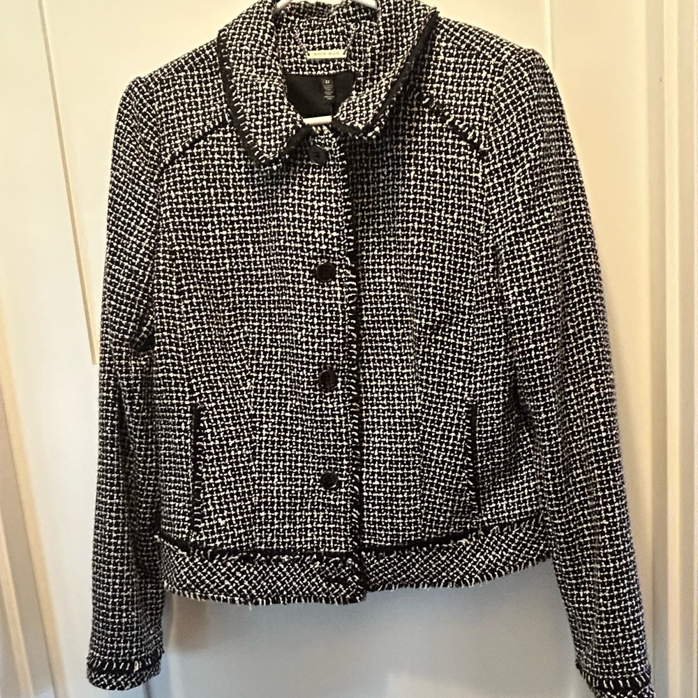 NWT White House Black Market Tweed Cropped Button-Front Blazer